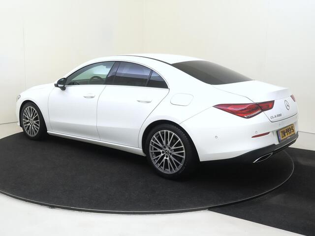 Mercedes-Benz CLA-KLASSE 200 Business Solution | half leder | LM velgen | climate control | camera