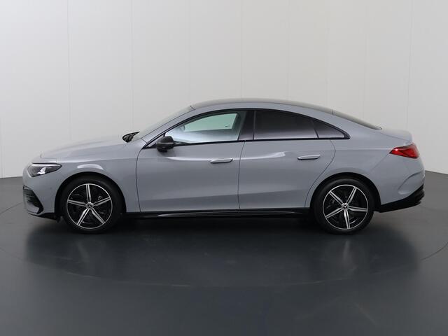 Mercedes-Benz CLA-KLASSE 250+ Launch Edition 85.5 kWh | Night | Panoramadak | Stoelverwarming | DISTRONIC | Achteruitrijcamera | Dodehoekassistent |