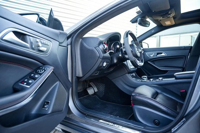 Mercedes-Benz CLA-KLASSE AMG 45 4MATIC Ambition Panoramadak Schaalstoelen Leer Memory Keyless Camera