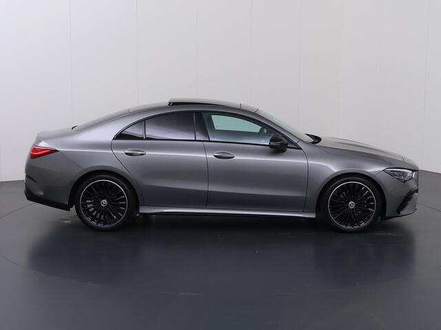 Mercedes-Benz CLA-KLASSE 180 Business Solution AMG | Night | Panoramaschuifdak | AMG Line Plus | Head-up display | 360° camera | Memory stoelen |