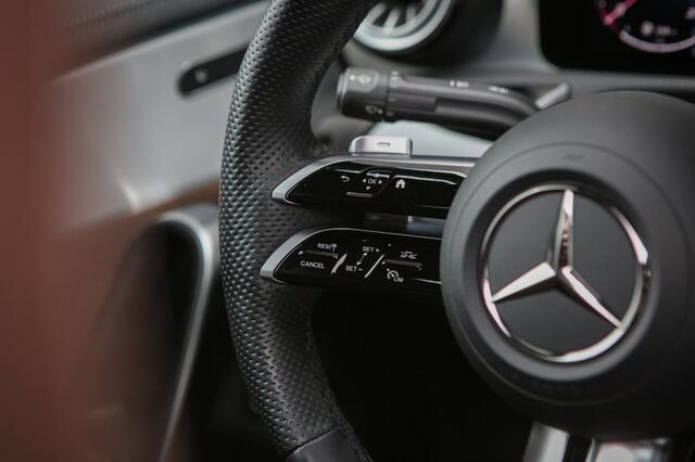 Mercedes-Benz CLA-KLASSE 250e AMG | Pano | BTW | Sfeerverlichting |