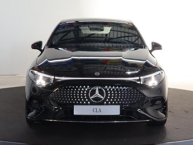 Mercedes-Benz CLA-KLASSE 200 Business Solution AMG 58 kWh | Elek. Trekhaak | Panoramadak | Premium Pakket | Superscreen | HUD | Burmester | Elek. Stoelen met Geheugen | Keyless Entry/Go | Apple Carplay/Android Auto |