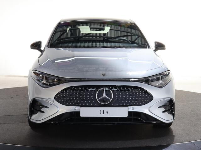 Mercedes-Benz CLA-KLASSE 250+ Launch Edition 85.5 kWh | Nightpakket | Panoramadak | Warmtepomp | Distronic | 360° Camera | Dodehoekassistent | Apple Carplay/Android Auto |
