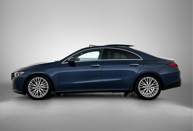 Mercedes-Benz CLA-KLASSE 200 Business Solution Luxury Premium Plus pakket | Panorama Schuif-Kanteldak | Sfeerverlichting | Memory stoelen | Ledkoplampen. Inclusief 24 maanden MB Certified garantie voor Europa.