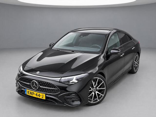 Mercedes-Benz CLA-KLASSE 180 Business Solution AMG | Night Pakket | Panoramadak | DISTRONIC Afstandsassistent | Dodehoekassistent | Verkeersbordenassistent | MULTIBEAM LED Koplampen | Elektrisch Verstelbare Stoelen + Memory | Stoelverwarming | Sfeerverlichting | THERMOTRONIC Klimaatregeling | Sierdelen Geborsteld Aluminium Lightlines | Apple CarPlay | Android Auto | Achteruitrijcamera | Parkeersensoren