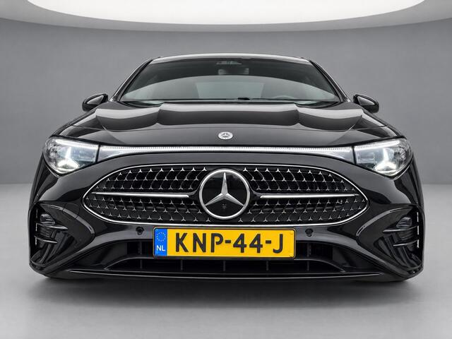Mercedes-Benz CLA-KLASSE 180 Business Solution AMG | Night Pakket | Panoramadak | DISTRONIC Afstandsassistent | Dodehoekassistent | Verkeersbordenassistent | MULTIBEAM LED Koplampen | Elektrisch Verstelbare Stoelen + Memory | Stoelverwarming | Sfeerverlichting | THERMOTRONIC Klimaatregeling | Sierdelen Geborsteld Aluminium Lightlines | Apple CarPlay | Android Auto | Achteruitrijcamera | Parkeersensoren