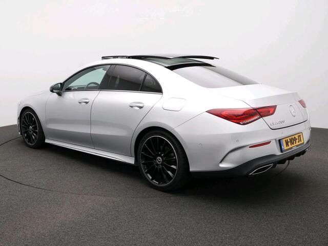 Mercedes-Benz CLA-KLASSE 200 Business Solution AMG AMG Line | Night Pakket | Panorama Schuif-Kanteldak | Sfeerverlichting | Inclusief 24 maanden MB Certified garantie voor Europa.