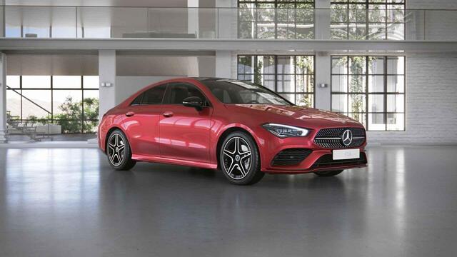 Mercedes-Benz CLA-KLASSE 180 Business Solution AMG | Panoramadak | Night | Multibeam | Memory | Stoelverwarming | Keyless | Sfeerverlichting |