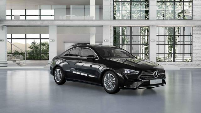Mercedes-Benz CLA-KLASSE 180 Business Line | Achteruitrijcamera | Apple Carplay | Stoelverwarming | Grootlicht assistent |