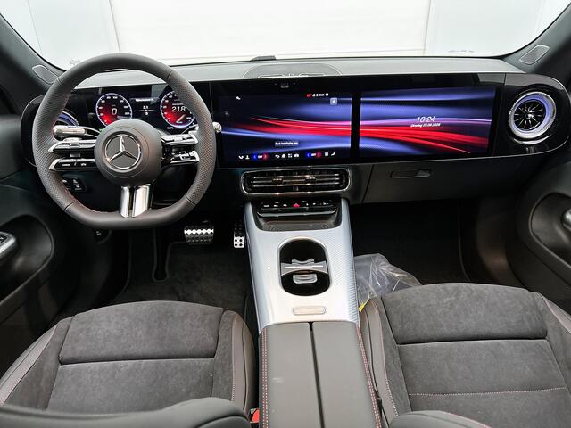 Mercedes-Benz CLA-KLASSE 250+ Business Solution AMG 85.5 kWh | Premium pakket | Winterpakket | Nightpakket | Vast panoramadak | Sportstoelen | GUARD 360° | Massagefunctie | 18 inch vijfspaaks lichtmetalen AMG-velgen |