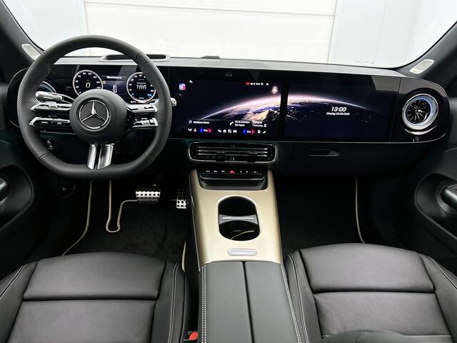 Mercedes-Benz CLA-KLASSE 250+ Business Solution AMG 85.5 kWh | Edition 1 pakket | Premium Pakket | Winterpakket | Trekhaak | Vast panoramadak | Burmester Surround Sound | Sportstoelen | GUARD 360° | 19 inch vijf-dubbelspaaks lichtmetalen AMG-velgen |