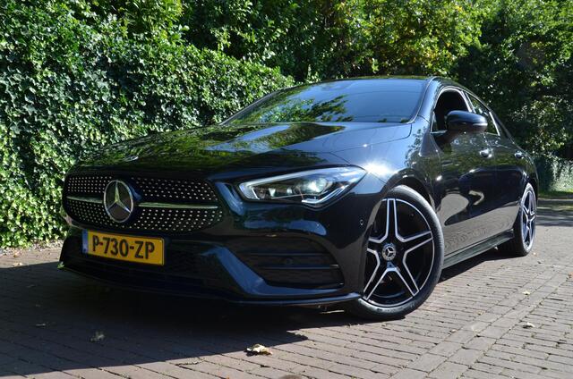 Mercedes-Benz CLA-KLASSE 180 Business Solution AMG Automaat/Navi/Ecc/Pdc/Panoramadak/Matrix LED koplampen/Stoelverwarming/Sfeerverlichting/AchteruitrijCamera/Elektrisch verstelbare stoel(en) met geheugen