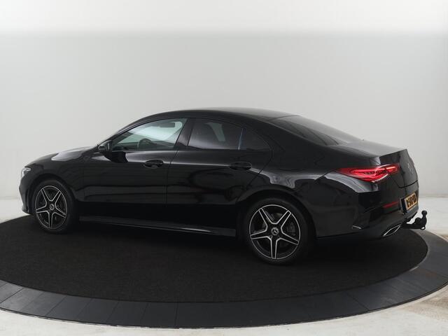 Mercedes-Benz CLA-KLASSE 250 e Business Solution AMG Limited | SOH 91.0% | Trekhaak | Leder/alcantara | Stoelverwarming | Sfeerverlichting | Camera | Park assist | Full LED |