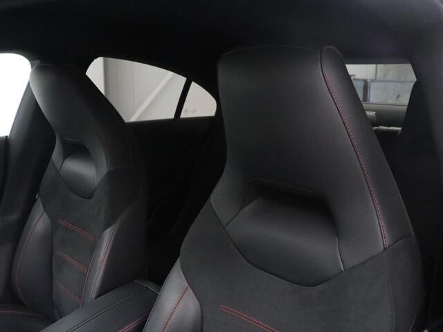 Mercedes-Benz CLA-KLASSE 250 e Business Solution AMG Limited | SOH 91.0% | Trekhaak | Leder/alcantara | Stoelverwarming | Sfeerverlichting | Camera | Park assist | Full LED |