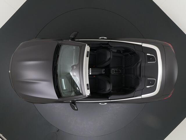 Mercedes-Benz CLE Cabriolet 450 4MATIC AMG Line | Airscarf | Multicontourstoelen Voorin | Distronic Cruise Control | Digital Light | Head-Up Display | Burmester Surround Sound | Memorystoelen | Nightpakket