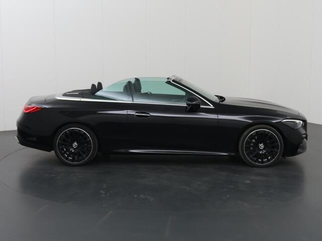 Mercedes-Benz CLE Cabriolet 200 AMG Line | Premium plus | Winter pakket | 20 inch | Burmester |