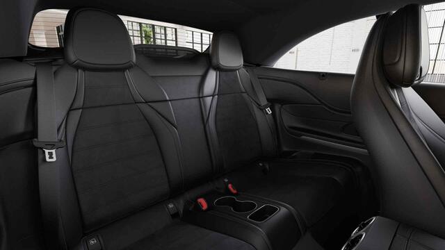 Mercedes-Benz CLE Cabriolet 200 AMG Line | Winter pakket | Nekverwarming | Memory pakket | Apple carplay |