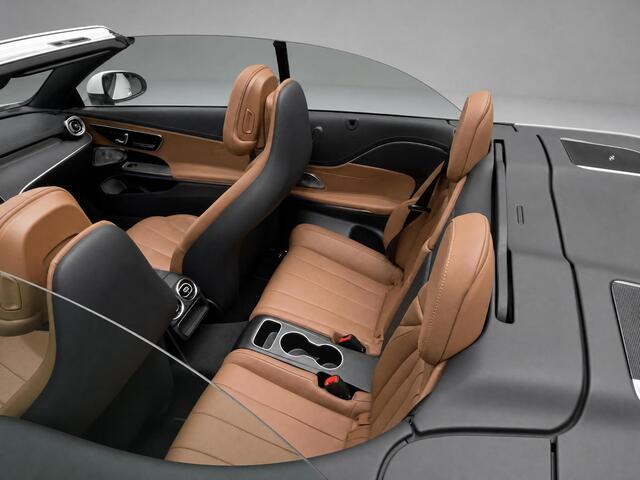 Mercedes-Benz CLE Cabriolet 200 4MATIC AMG Line
