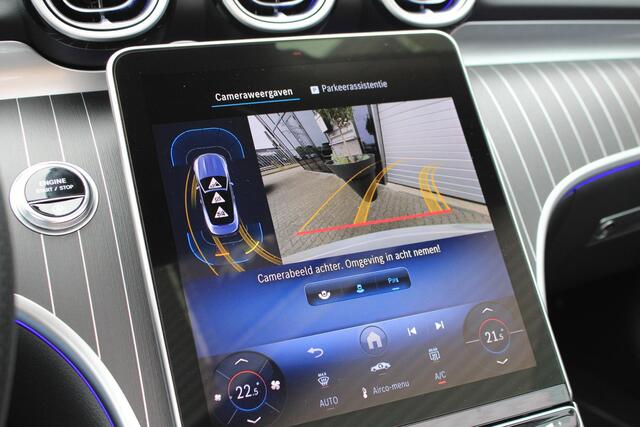 Mercedes-Benz CLE Cabriolet 200 AMG Cabrio Burmester | Distronic | Memory | Airscarf | Carplay | Camera | Keyless | Opalietwit Metallic | Dealer Onderhouden