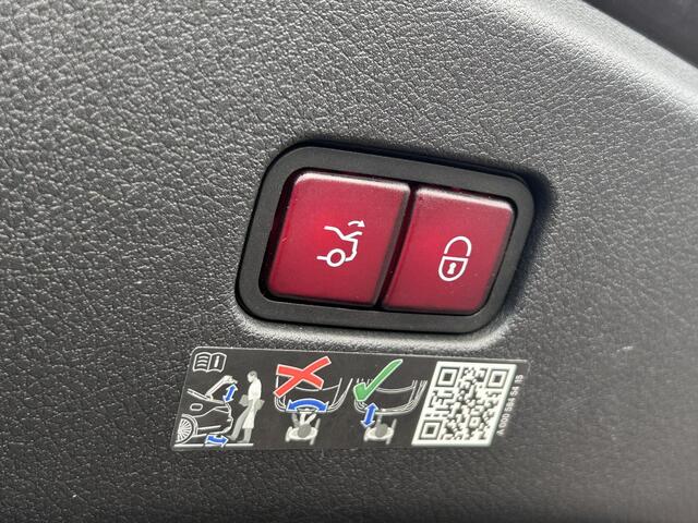 Mercedes-Benz CLE Coupé 300 e AMG Line | Panoramadak | Cruise Control | Stoelverwarming