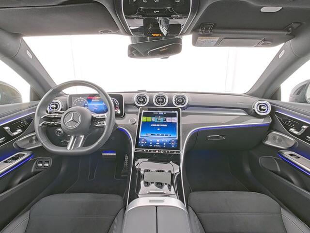 Mercedes-Benz CLE Coupé 300 e AMG Nightpakket Plug-In Hybride | Panoramadak | Burmester® | Dode Hoek Ass | Distronic | Memory | Stuur en Stoelverwarming | Inclusief 24 maanden Mercedes-Benz Certified garantie voor Europa.