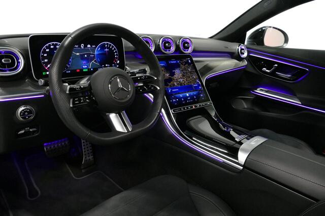 Mercedes-Benz CLE Coupé 300 e AMG Line / E53 AMG Look / Maxton design Bodykit / Panoramadak / Elektr. verstelbare voorstoelen + memory / Digital Light (Laser) / Apple Carplay - Android Auto / Stoelverwarming / Ambienteverlichting / 20'' LMV / Stuurwiel verwarming / Night pakket 