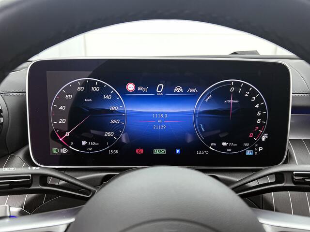 Mercedes-Benz CLE Coupé 300 e AMG Plug-In Hybride AMG Premium Plus | Night Pakket | Panorama Schuif-Kanteldak | Distronic | Digital Licht | Rijassistentiepakket plus. Inclusief 24 maanden Mercedes-Benz Certified garantie voor Europa.