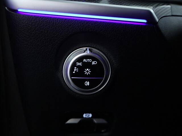 Mercedes-Benz CLE Coupé 200 AMG Nightpakket | Panoramadak | Stuur en Stoelverwarming | Dode Hoek Ass | Memory | CarPlay | Inclusief 24 maanden Mercedes-Benz Certified garantie voor Europa.