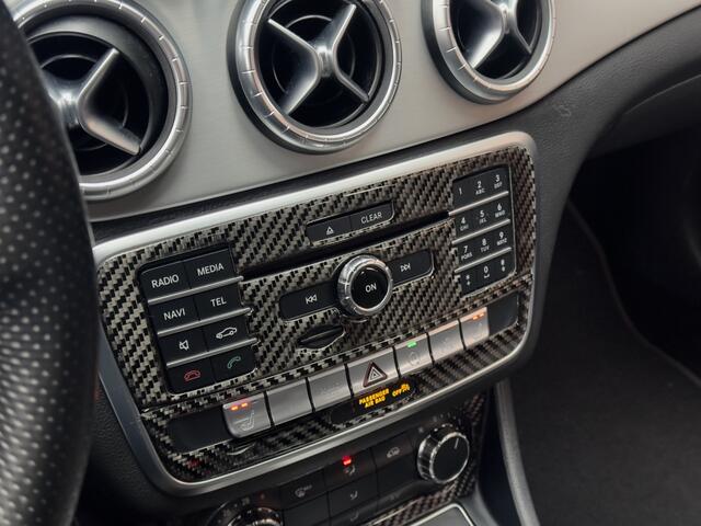 Mercedes-Benz Cla Shooting Brake 180 AUT7 AMG-LINE SPORTLEDER NAVI CAMERA LED LMV-AMG PDC