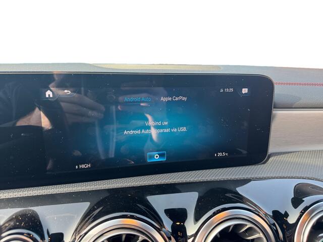 Mercedes-Benz Cla Shooting Brake 250 e Business Solution AMG Prestige Aut-