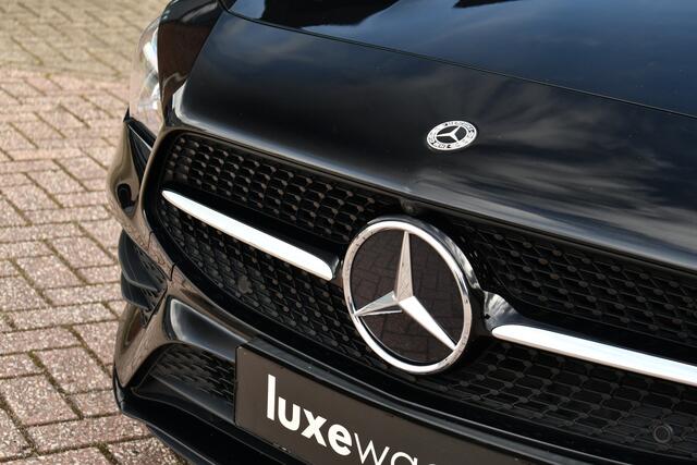 Mercedes-Benz Cla Shooting Brake 250 e AMG Pano 360-cam Night 19inch