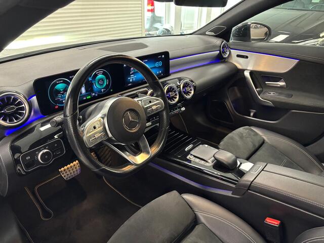 Mercedes-Benz Cla Shooting Brake 250e AMG Pano 360 Burmester Dealeronderhouden Distronic Keyless Enz