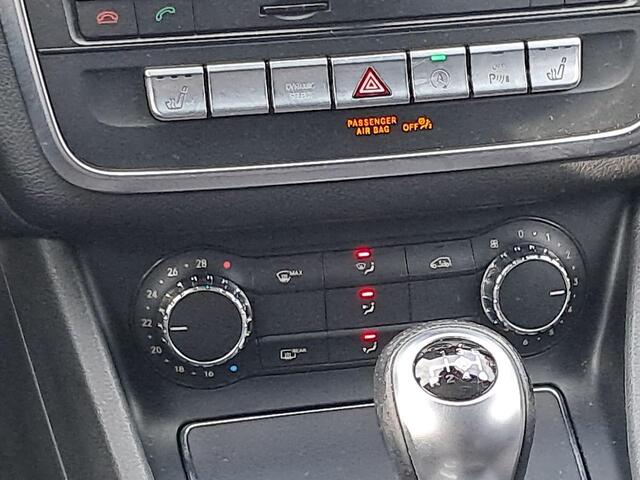 Mercedes-Benz Cla Shooting Brake 180 Business Solution AMG