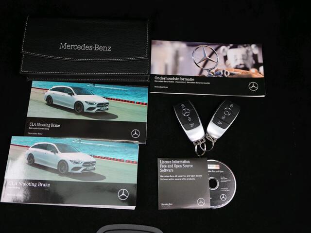 Mercedes-Benz Cla Shooting Brake 200 Business Solution AMG AMG line | Night Pakket | Ledkoplampen | Sfeerverlichting | Stoelverwarming. Inclusief 24 maanden Mercedes-Benz Certified garantie voor Europa.
