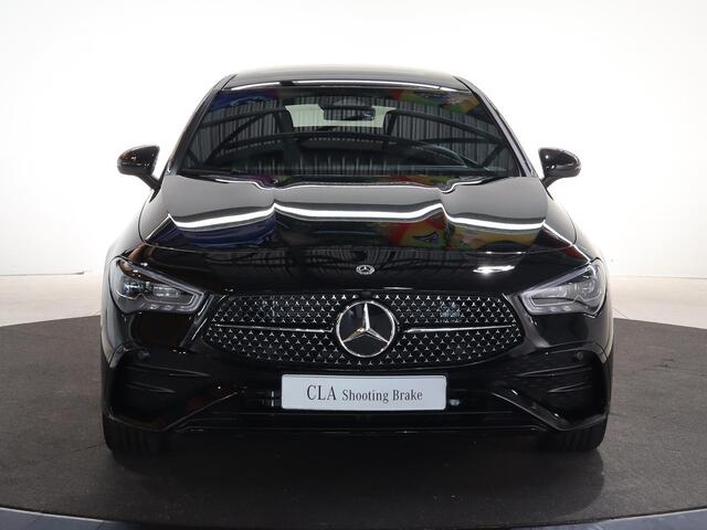 Mercedes-Benz Cla Shooting Brake 250e Business Solution AMG | Panoramaschuifdak | Nightpakket | 19 inch AMG-Velgen