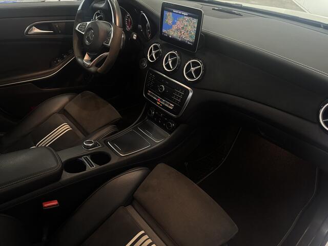 Mercedes-Benz Cla Shooting Brake 200 AMG Edition Panoramadak Camera Navi Keyless SportLeder Nightpakket Led 19"
