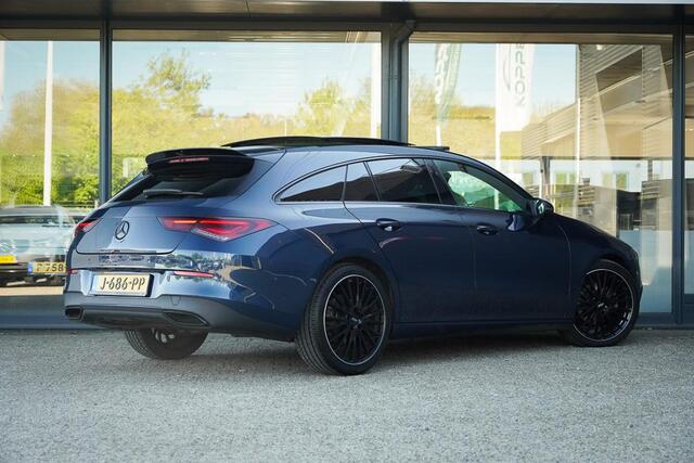 Mercedes-Benz Cla Shooting Brake 180 d / Aut / Pano / Sfeerverlichting / Leder