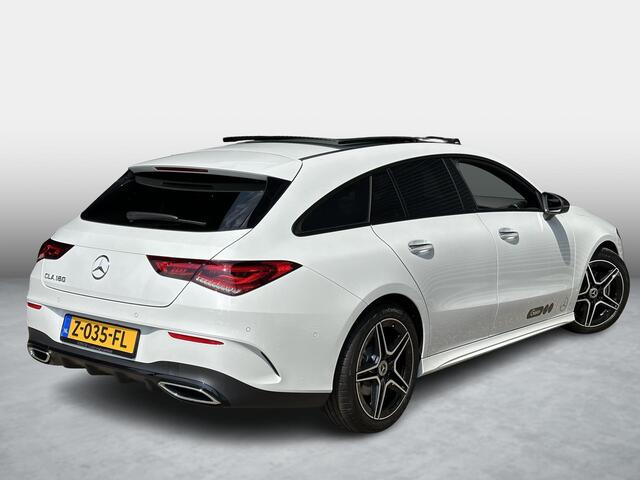 Mercedes-Benz Cla Shooting Brake 180 AMG Line | Nightpakket | Panoramadak | Achteruitrijcamera | Stoelverwarming | Dodehoekassistent | Sfeerverlichting