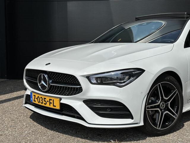 Mercedes-Benz Cla Shooting Brake 180 AMG Line | Nightpakket | Panoramadak | Achteruitrijcamera | Stoelverwarming | Dodehoekassistent | Sfeerverlichting