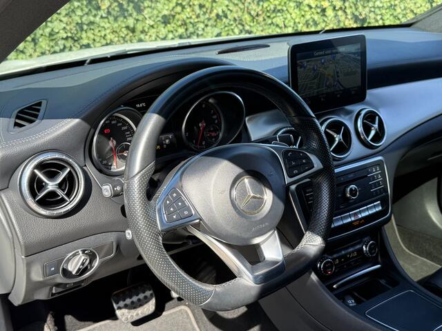 Mercedes-Benz Cla Shooting Brake 250 AMG PANO