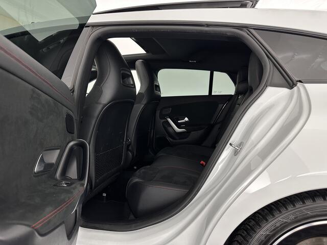 Mercedes-Benz Cla Shooting Brake 200 d Business Solution AMG (INCL-BTW) *PANO | DISTRONIC | LEATHER-MICROFIBRE | MULITBEAM | AMBIENTLIGHT | BLINDSPOT | HEATED-SPORTSEATS | WIDESCREEN-DIGICOCKPIT | DAB+ | NAVI-FULLMAP | CAMERA | PRIVACYGLASS | 18''ALU*