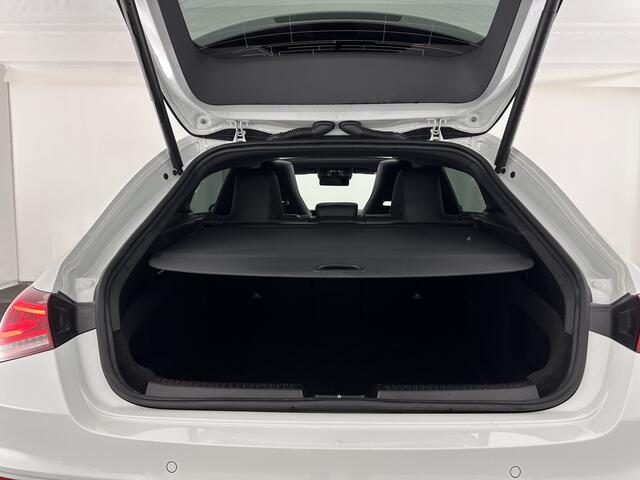 Mercedes-Benz Cla Shooting Brake 200 d Business Solution AMG (INCL-BTW) *PANO | DISTRONIC | LEATHER-MICROFIBRE | MULITBEAM | AMBIENTLIGHT | BLINDSPOT | HEATED-SPORTSEATS | WIDESCREEN-DIGICOCKPIT | DAB+ | NAVI-FULLMAP | CAMERA | PRIVACYGLASS | 18''ALU*