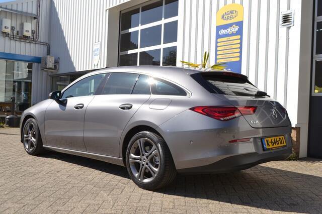 Mercedes-Benz Cla Shooting Brake BTW AUTO 180 Bns Solution