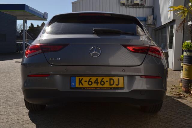 Mercedes-Benz Cla Shooting Brake BTW AUTO 180 Bns Solution