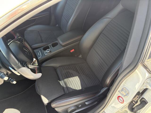 Mercedes-Benz Cla Shooting Brake 180 / AUTOMAAT / AMG PAKKET / NAVI / 71dkm! NAP!