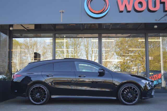 Mercedes-Benz Cla Shooting Brake 250 e AMG Led Panorama Widescreen Sfeer Camera Trekh Augmented Pdc