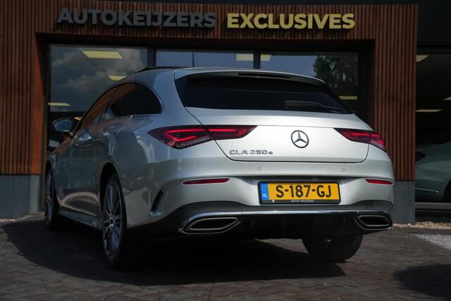 Mercedes-Benz Cla Shooting Brake 250 e Premium Plus AMG Panoramadak Widescreen Camera LED