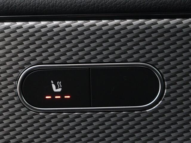 Mercedes-Benz Cla Shooting Brake 180 Business Solution | Stoelverwarming | Carplay | Camera | Half leder | Widescreen | Dodehoek detectie | Navigatie | Park Assist | Cruise control