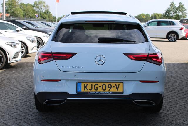 Mercedes-Benz Cla Shooting Brake 250e AUT8 Luxury Line PANORAMADAK SFEER LEDER MULTIBEAM KEY-LESS GO