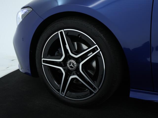 Mercedes-Benz Cla Shooting Brake 180 AMG Line | Nightpakket | Premium Pack | Parkeerpakket met achteruitrijcamera | EASY PACK achterklep | Inclusief 24 maanden MB Certified garantie voor Europa.|